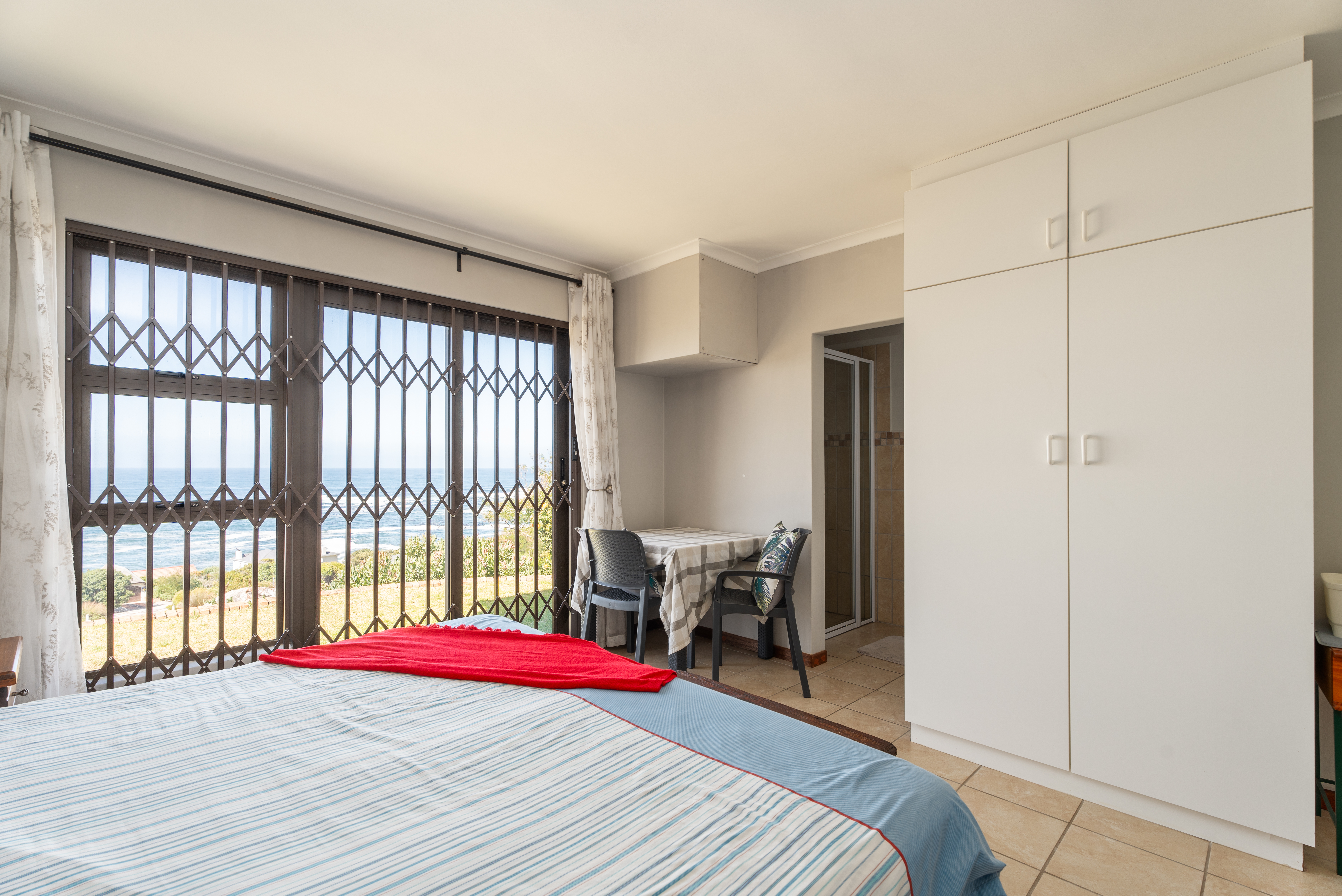 5 Bedroom Property for Sale in Bettys Bay Western Cape